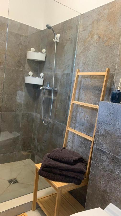 Fara No71 Apart 3 Libice nad Cidlinou Exteriör bild
